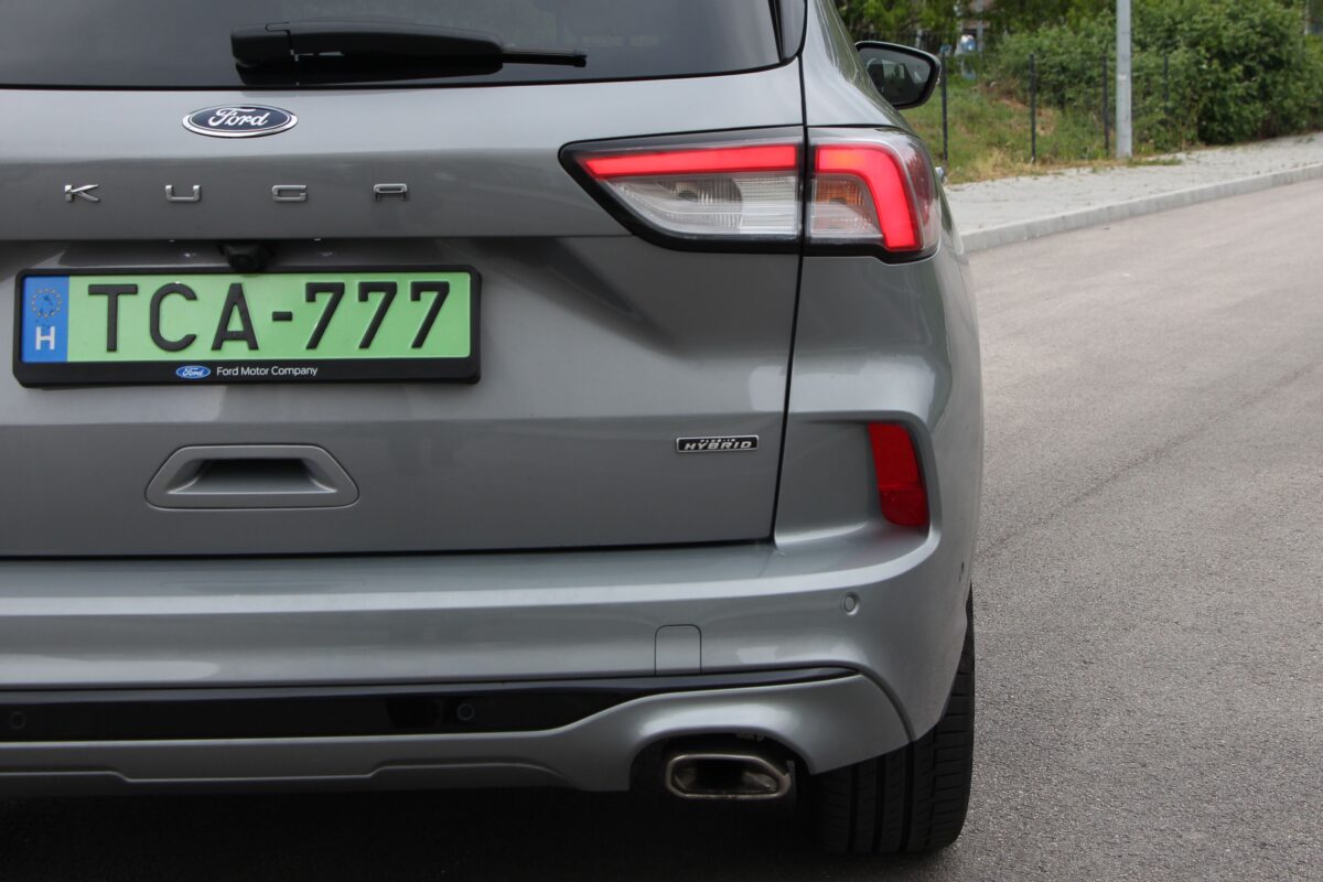 FORD KUGA