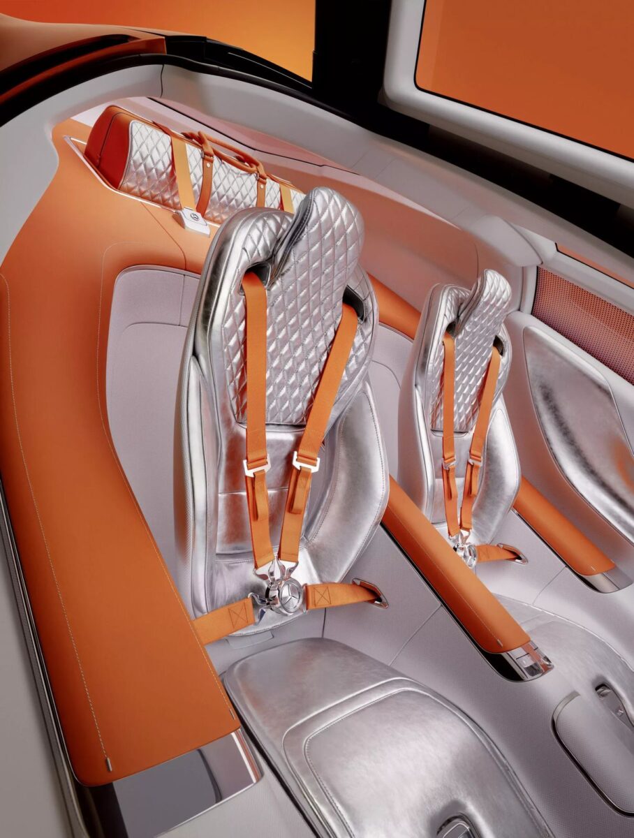 MERCEDES-BENZ