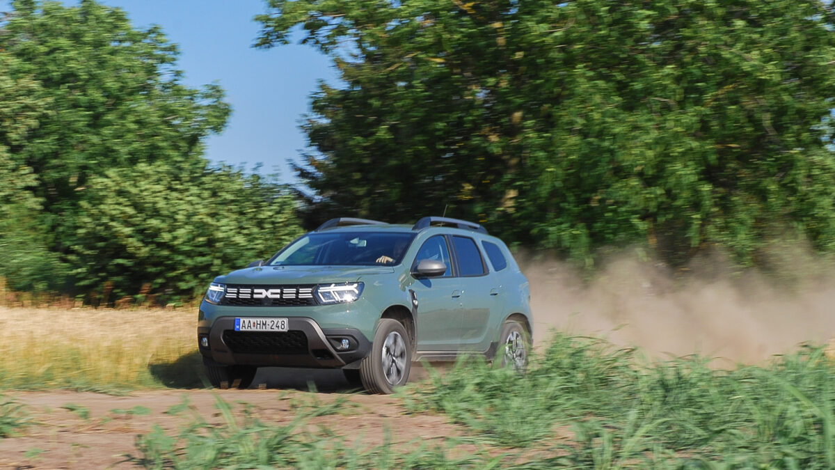 DACIA DUSTER