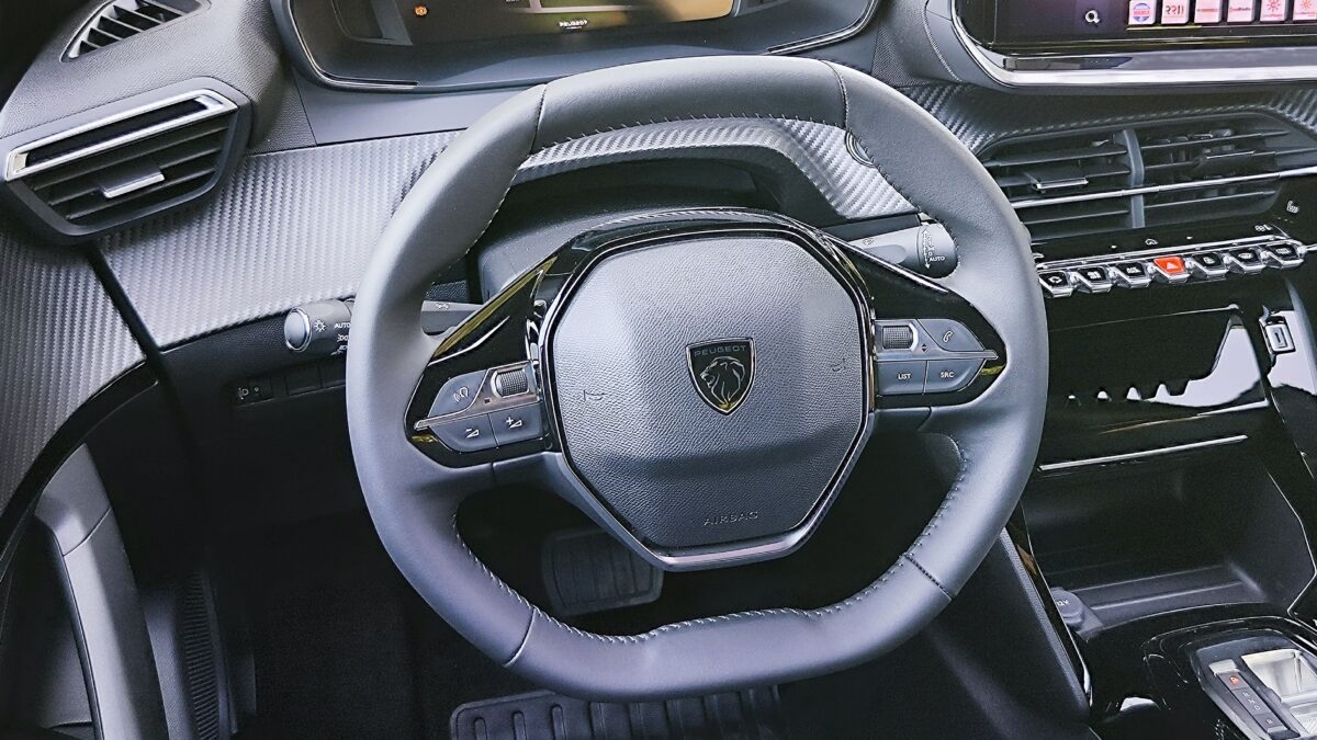 PEUGEOT