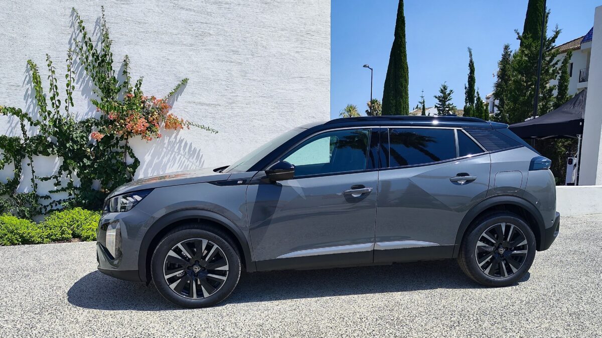 PEUGEOT
