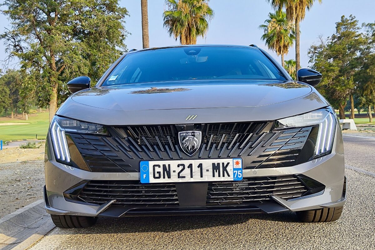 PEUGEOT