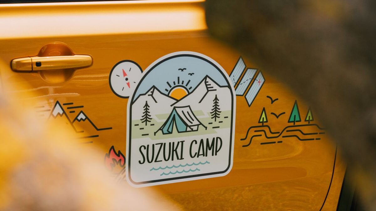 SUZUKI