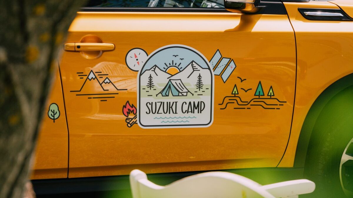 SUZUKI