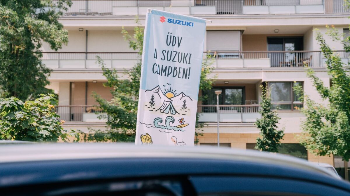 SUZUKI
