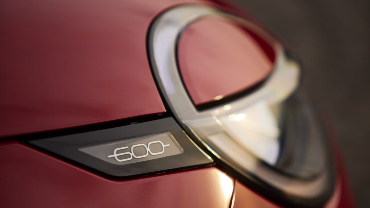 FIAT 600