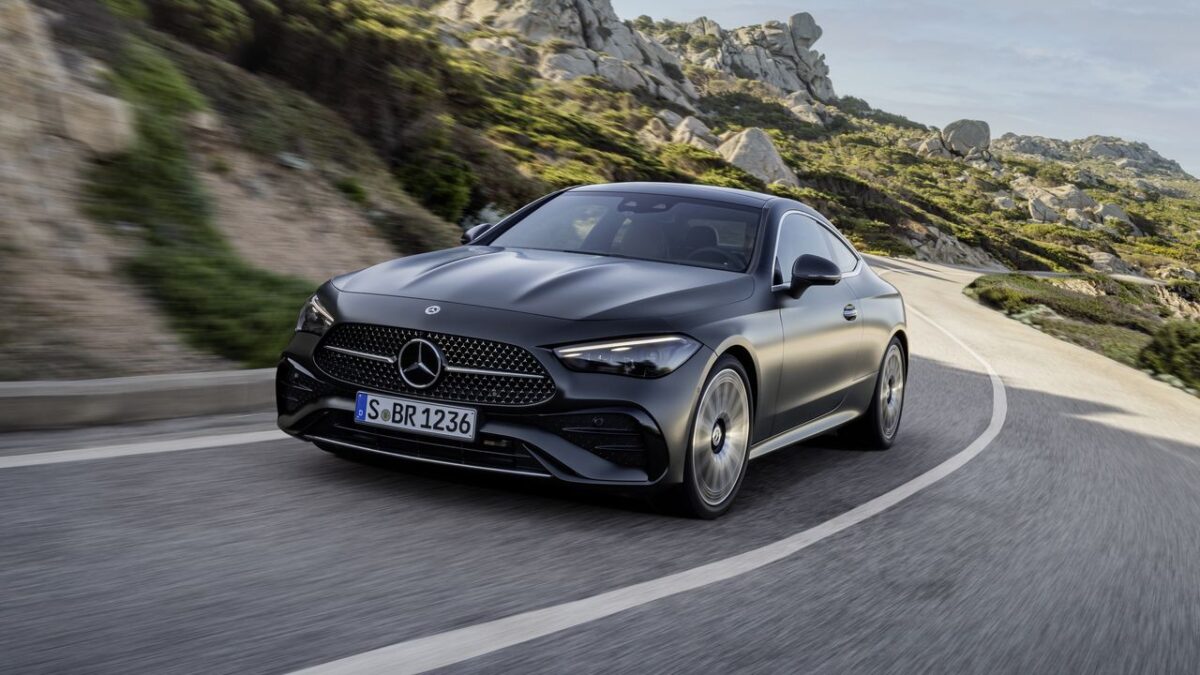 MERCEDES-BENZ