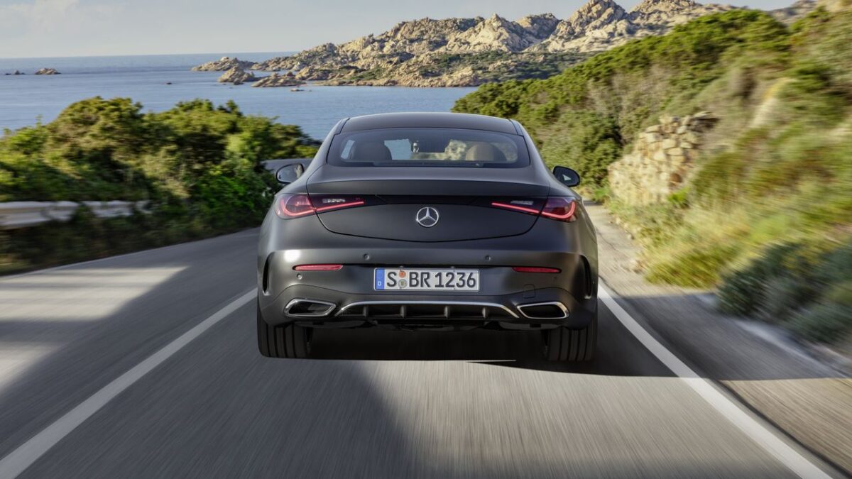 MERCEDES-BENZ