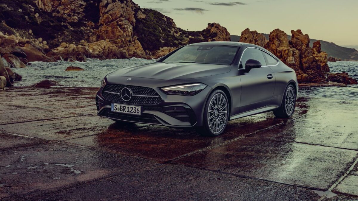 MERCEDES-BENZ