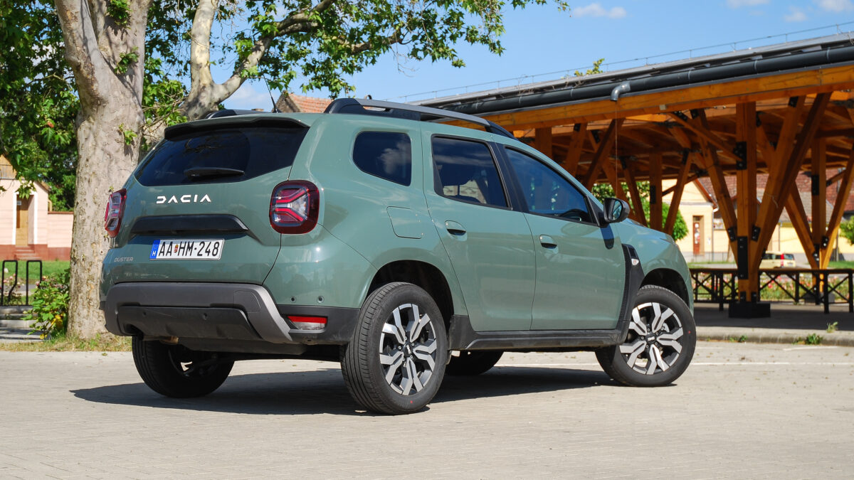 DACIA DUSTER