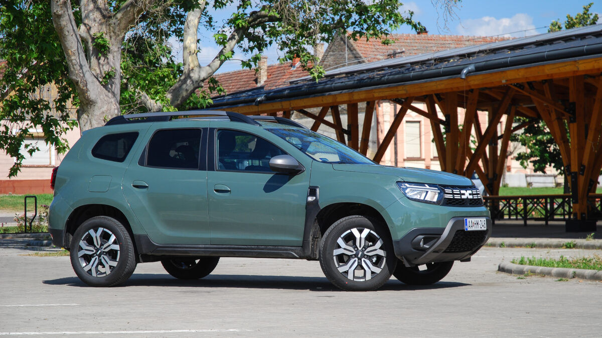 DACIA DUSTER