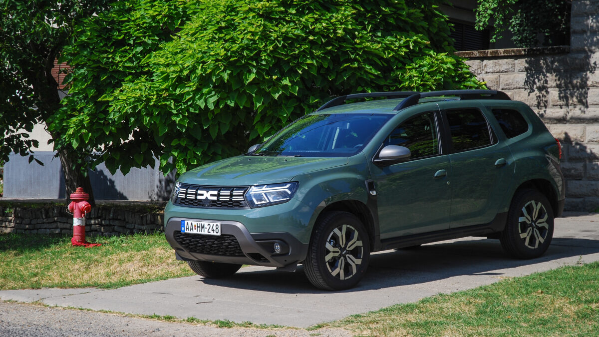 DACIA DUSTER