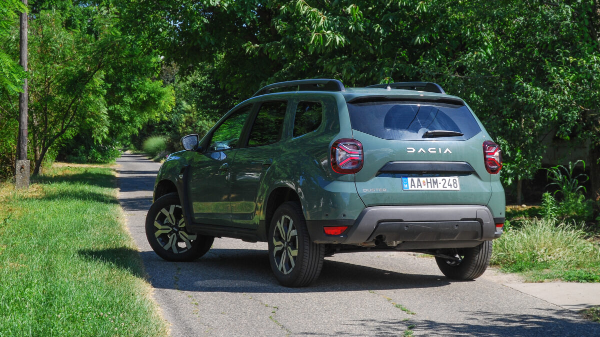 DACIA DUSTER