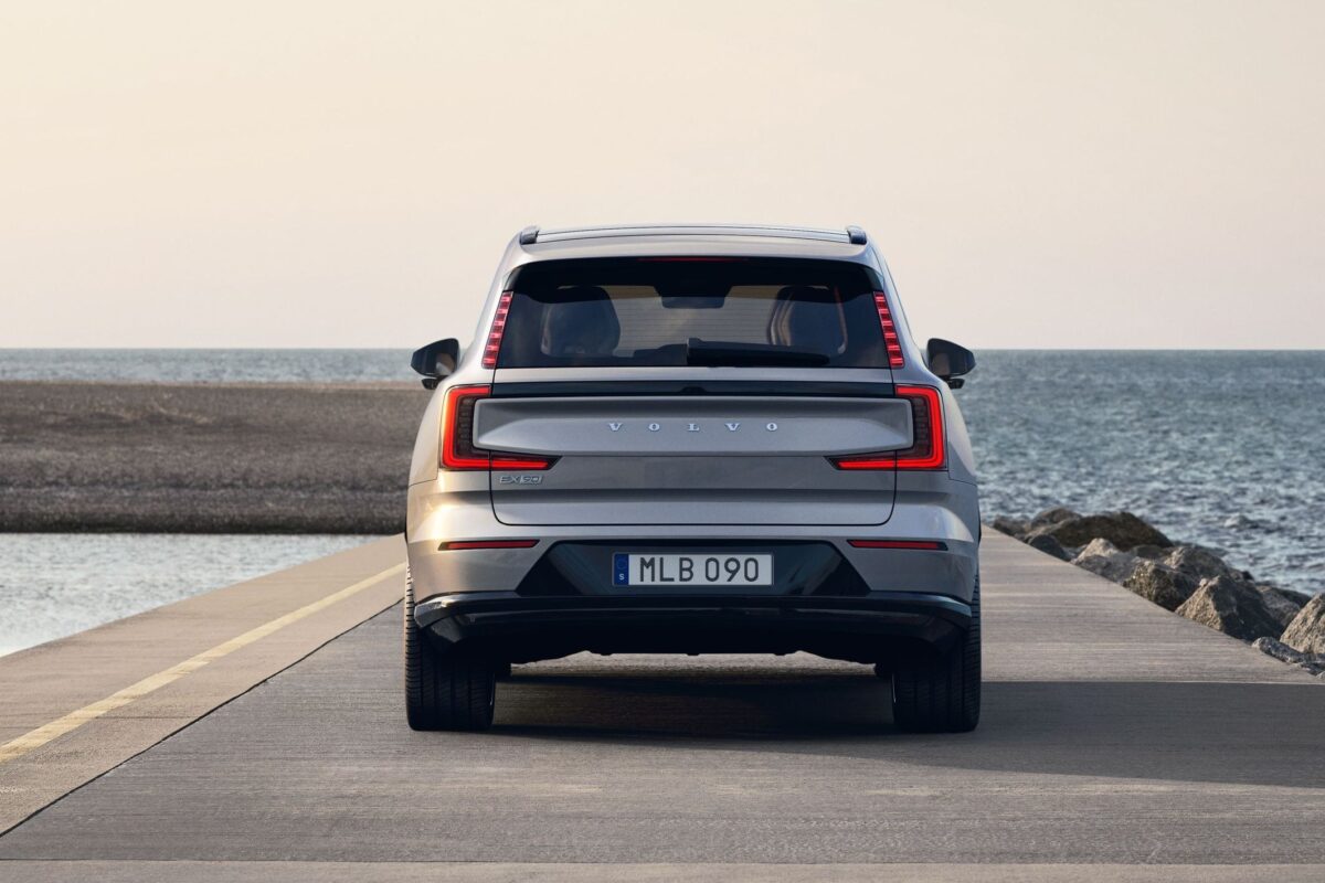 VOLVO
