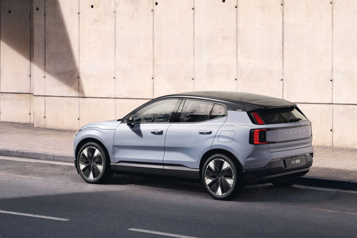 VOLVO