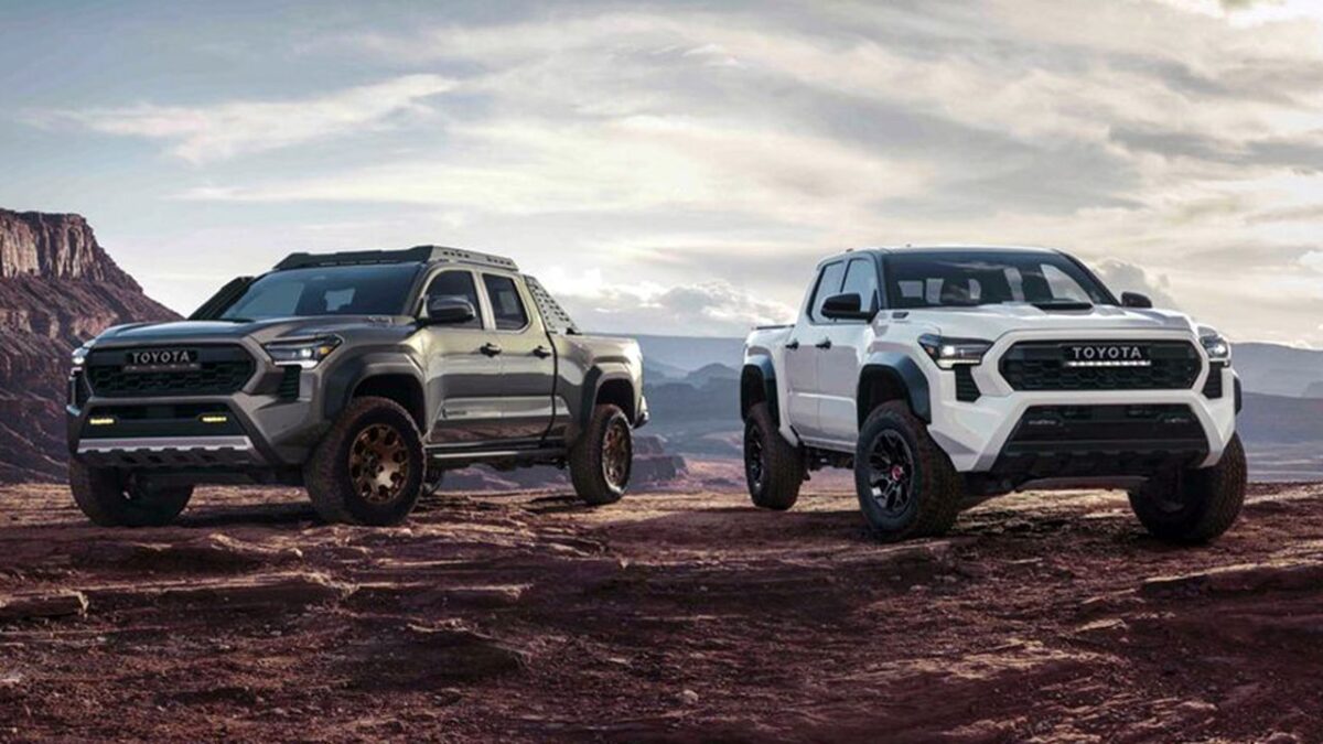 TOYOTA TACOMA