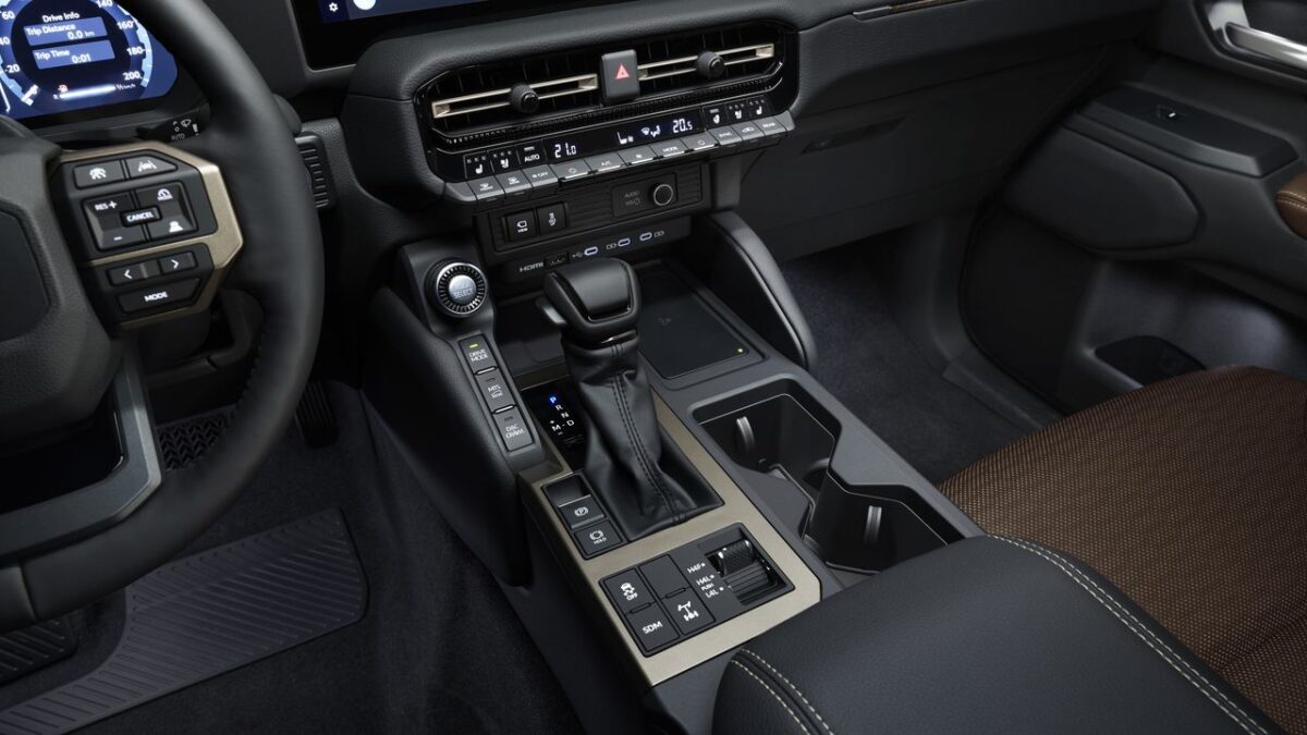 TOYOTA LAND CRUISER