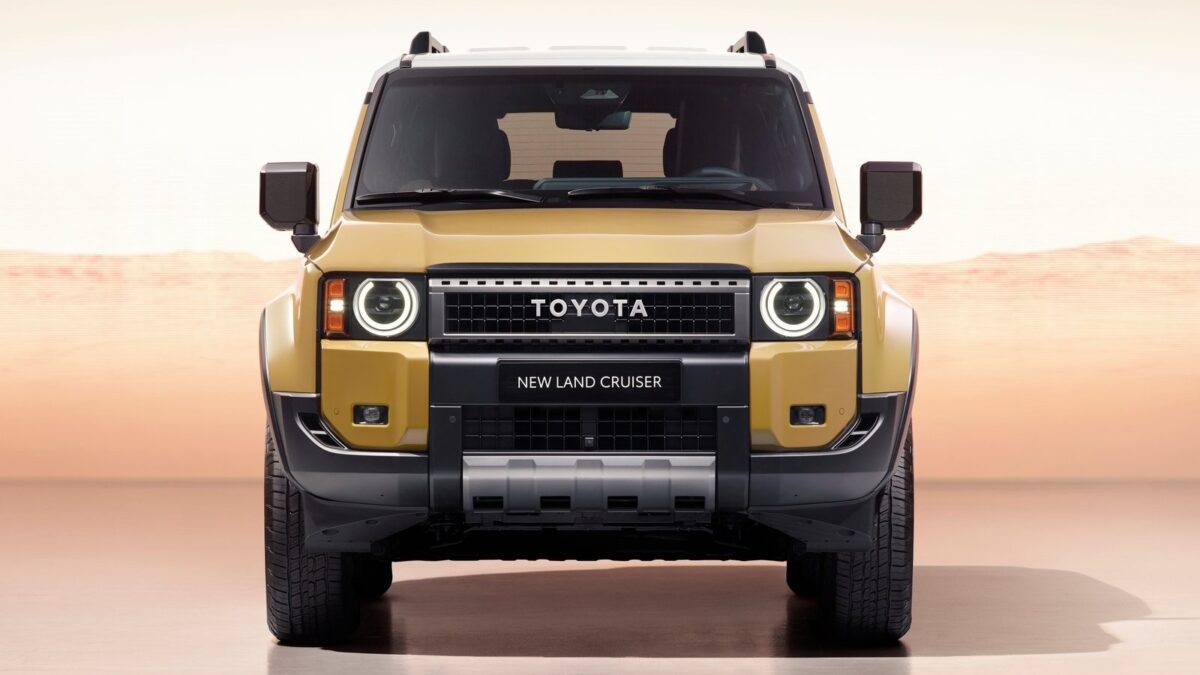 TOYOTA LAND CRUISER