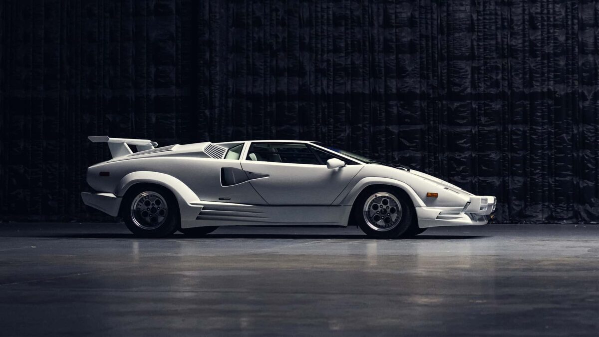 LAMBORGHINI COUNTACH