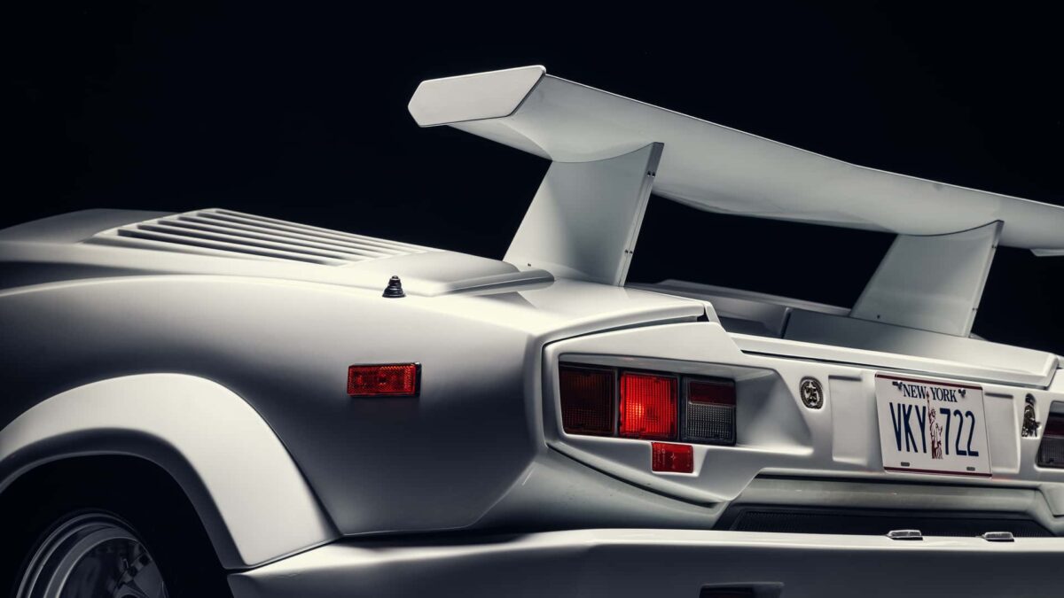 LAMBORGHINI COUNTACH