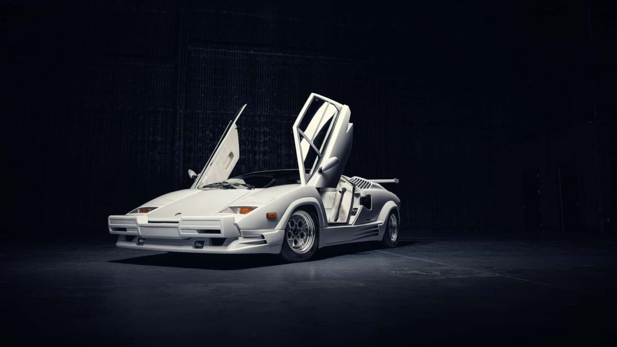 LAMBORGHINI COUNTACH