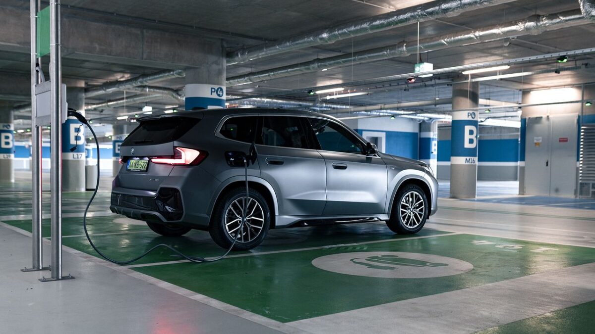 BMW