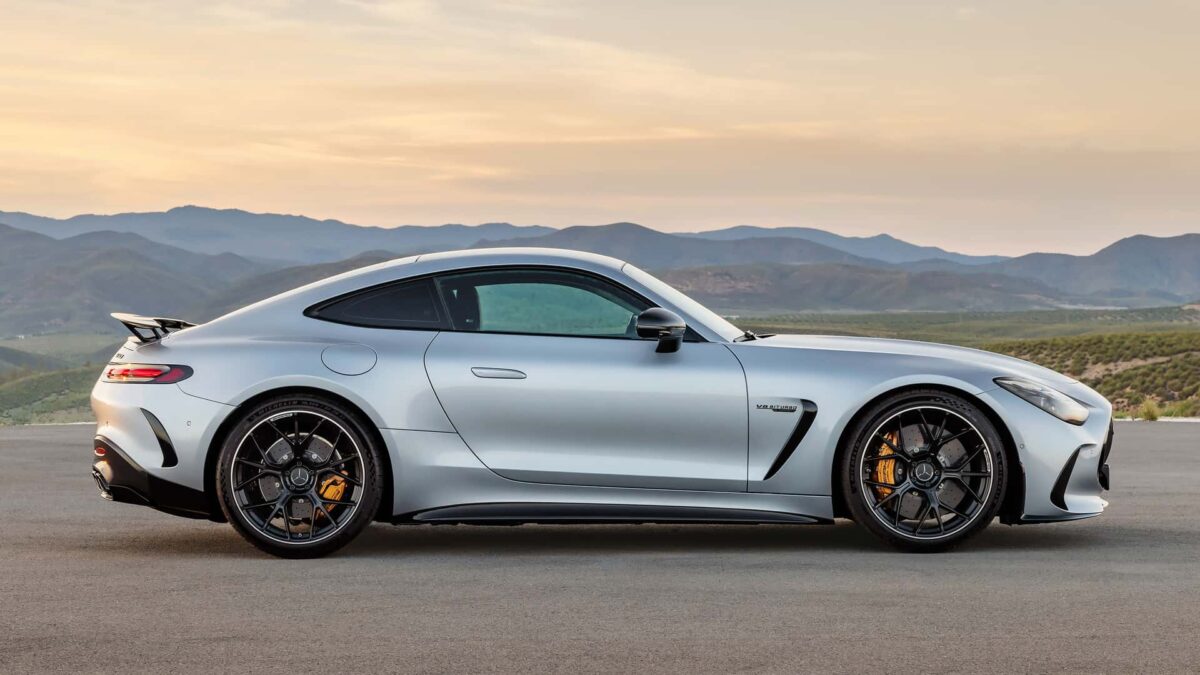 MERCEDES-AMG