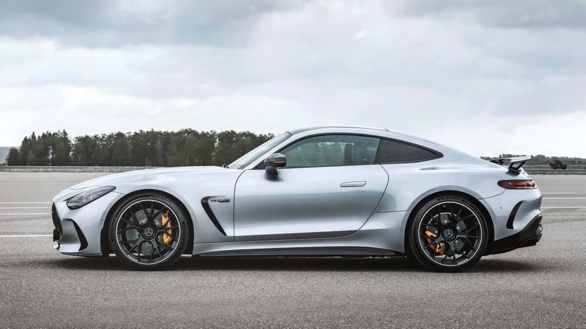MERCEDES-AMG