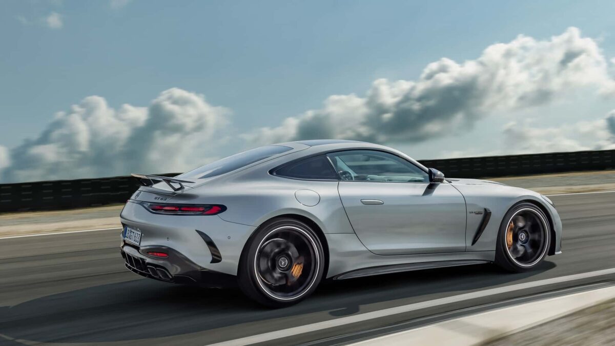MERCEDES-AMG