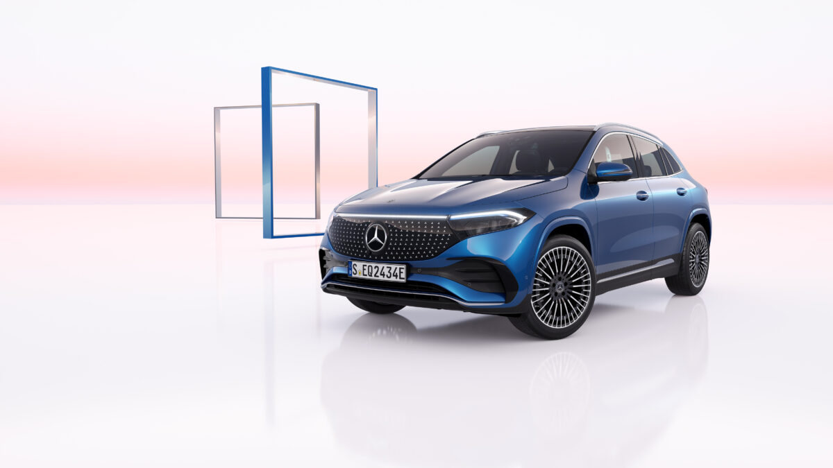 MERCEDES-BENZ