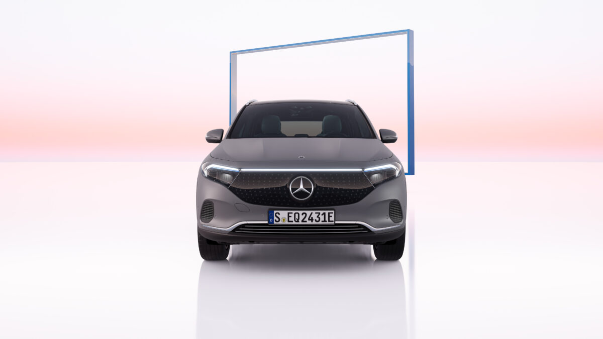 MERCEDES-BENZ