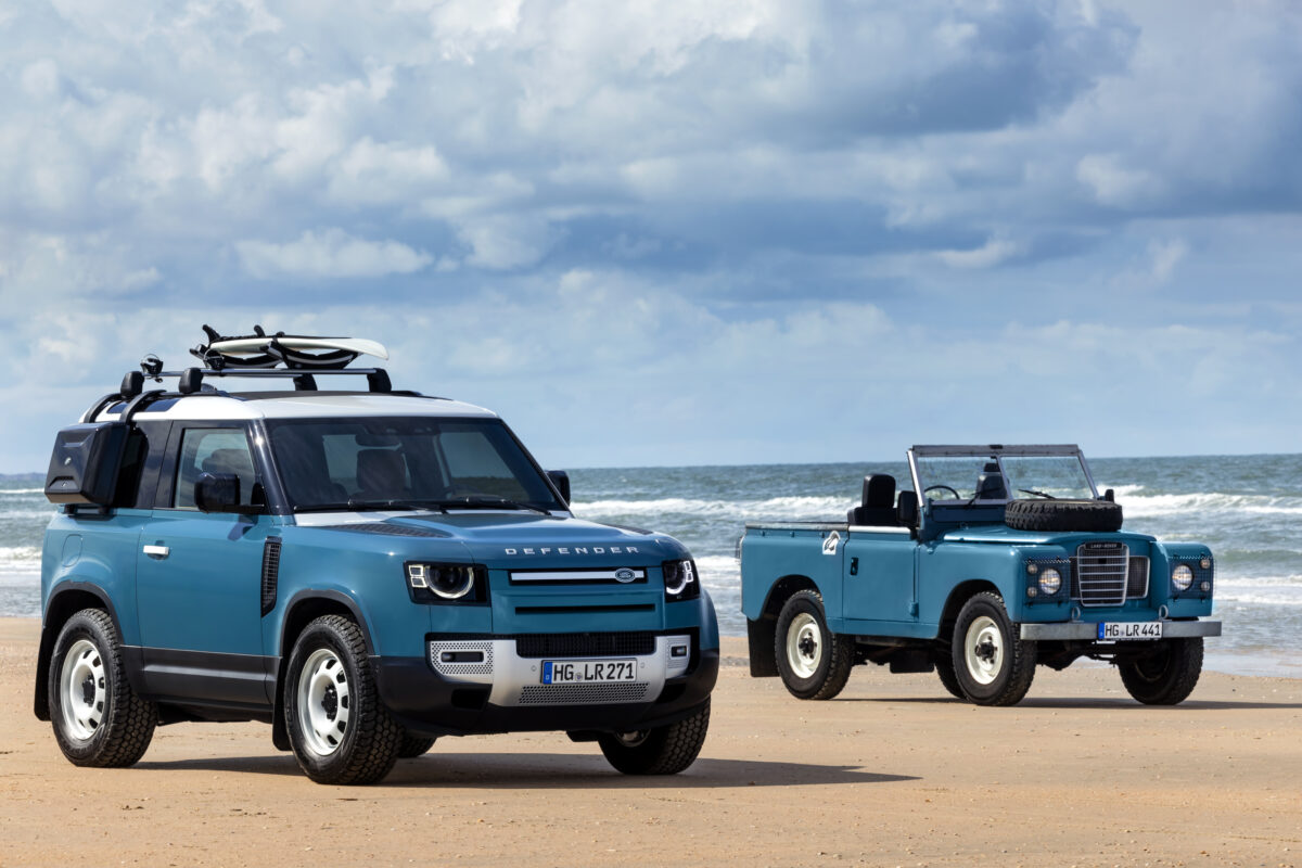 LAND ROVER DEFENDER