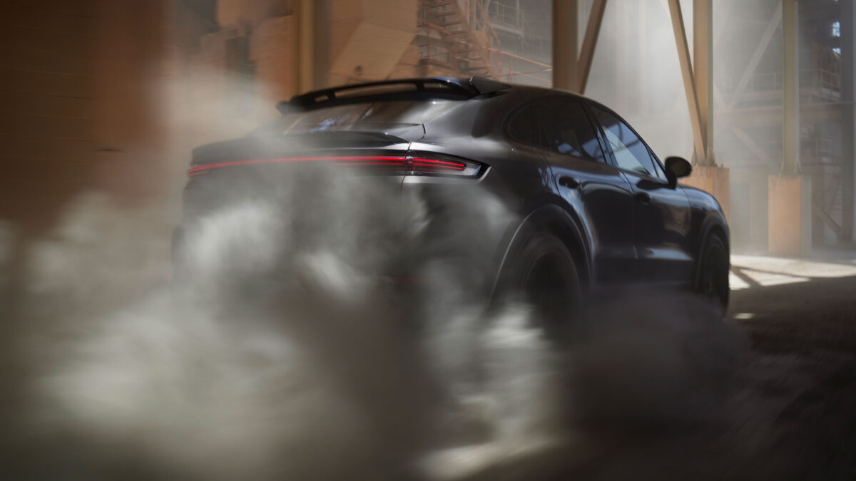 PORSCHE CAYENNE
