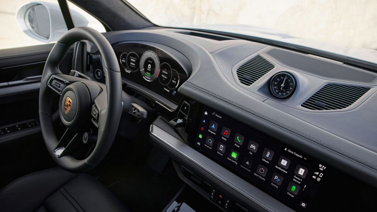 PORSCHE CAYENNE