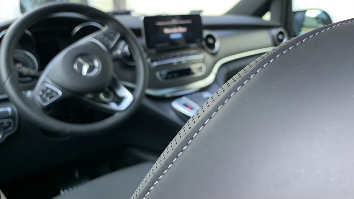 MERCEDES-BENZ V-OSZTÁLY