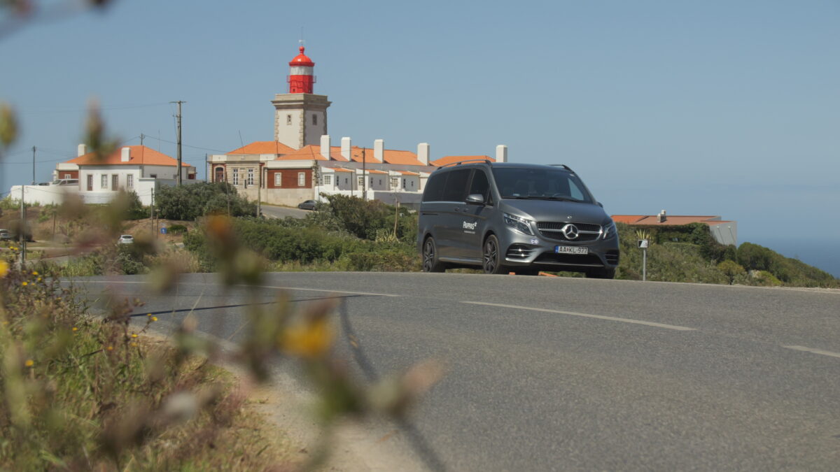 MERCEDES-BENZ V-OSZTÁLY