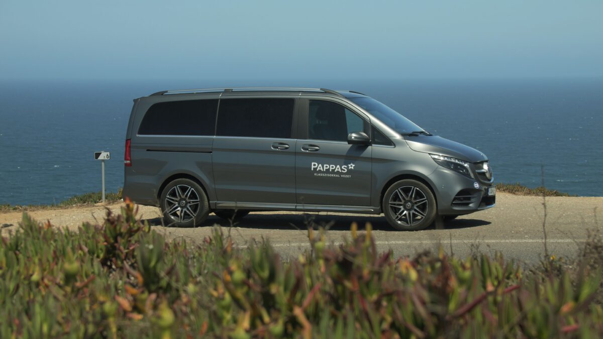 MERCEDES-BENZ V-OSZTÁLY