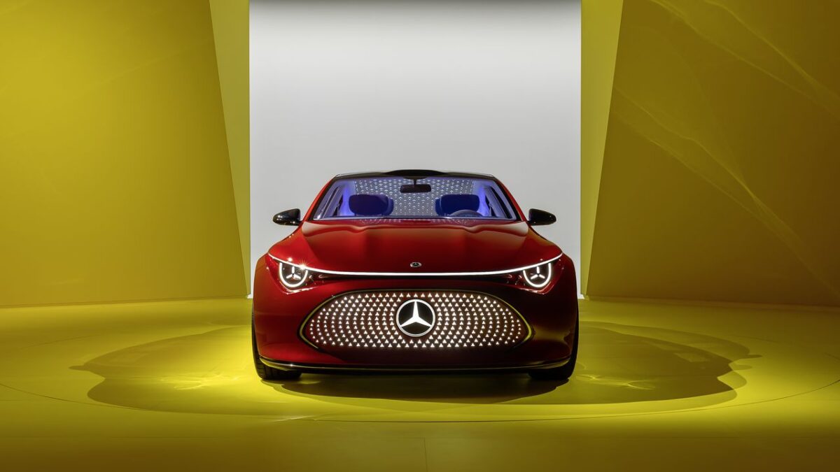 MERCEDES-BENZ