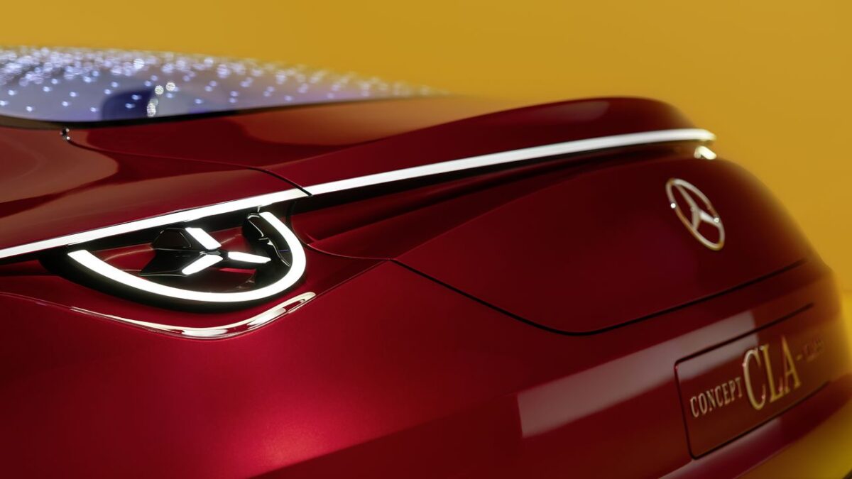 MERCEDES-BENZ