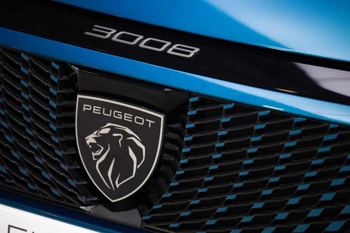 PEUGEOT