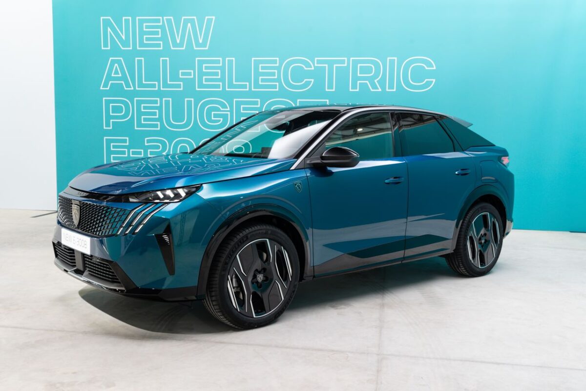 PEUGEOT