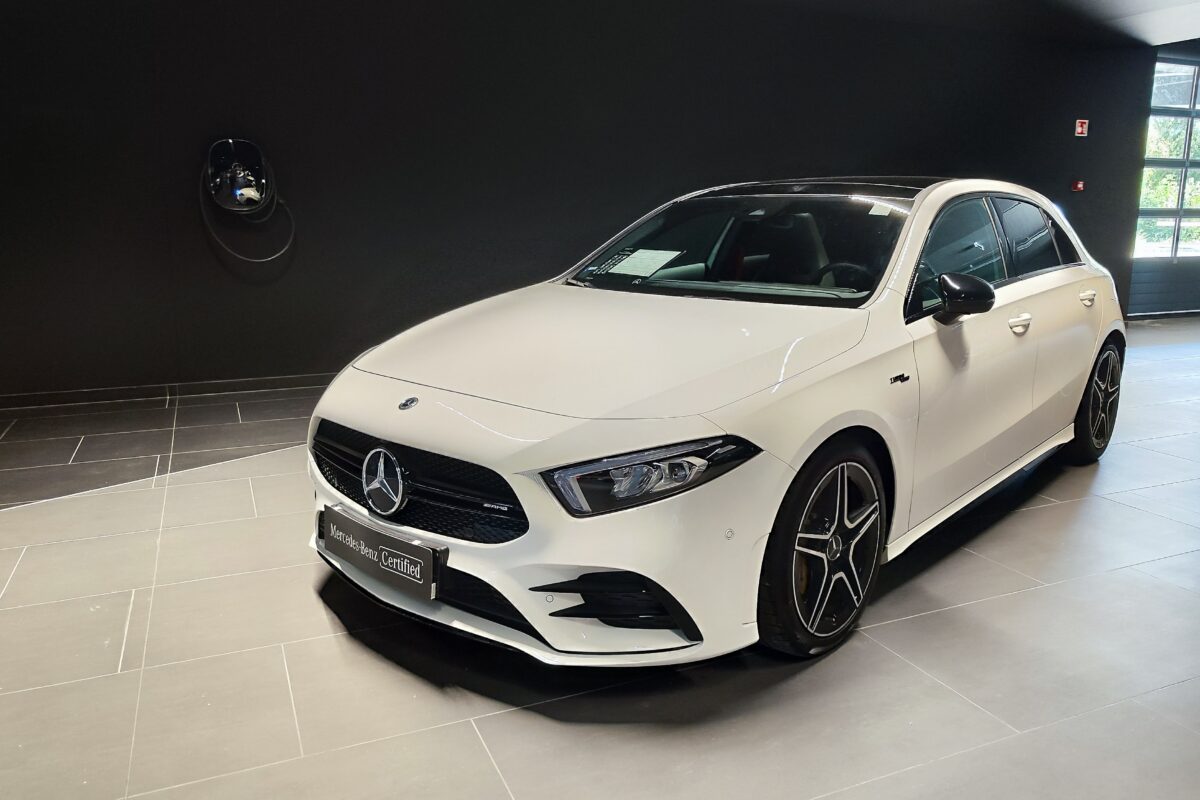 MERCEDES-BENZ