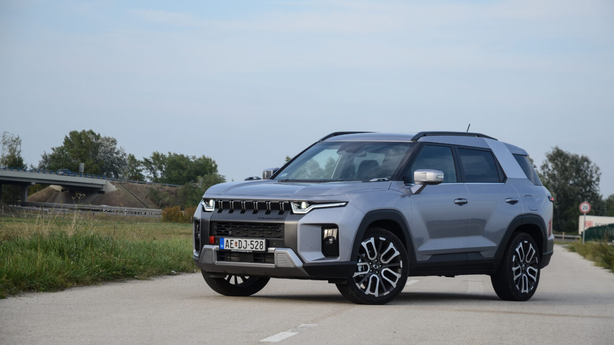 SSANGYONG TORRES