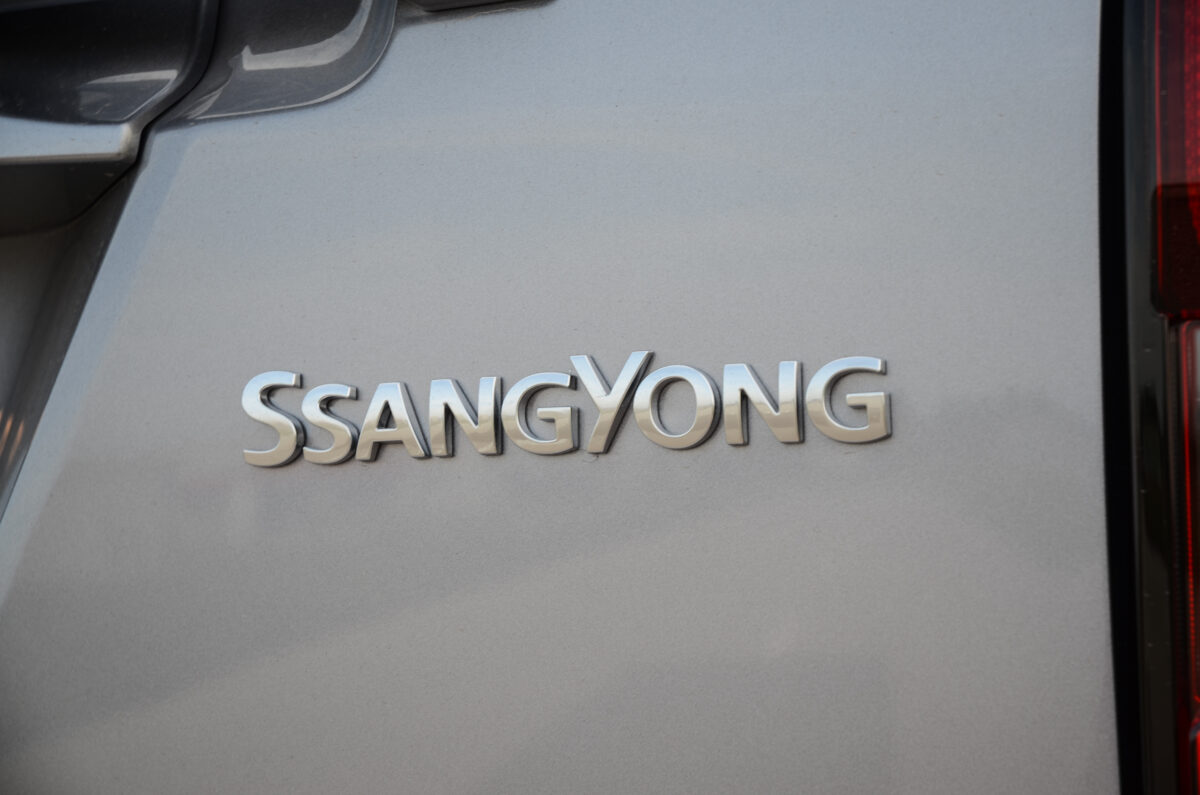 SSANGYONG TORRES