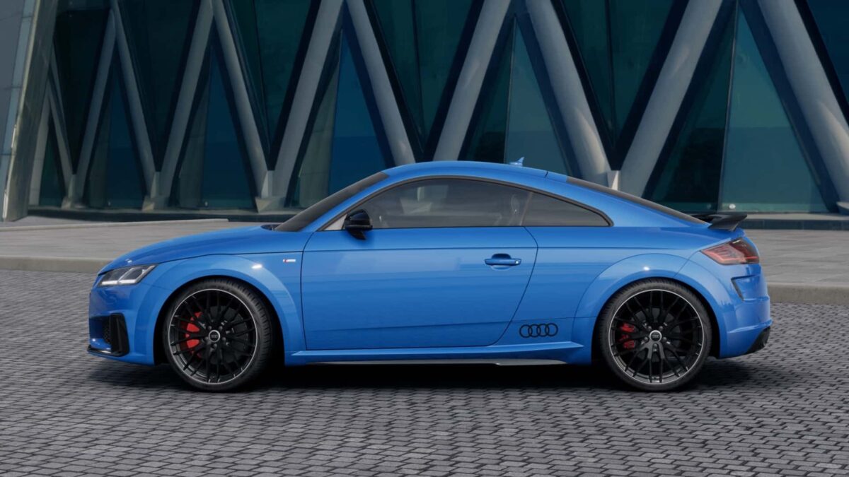 AUDI TT