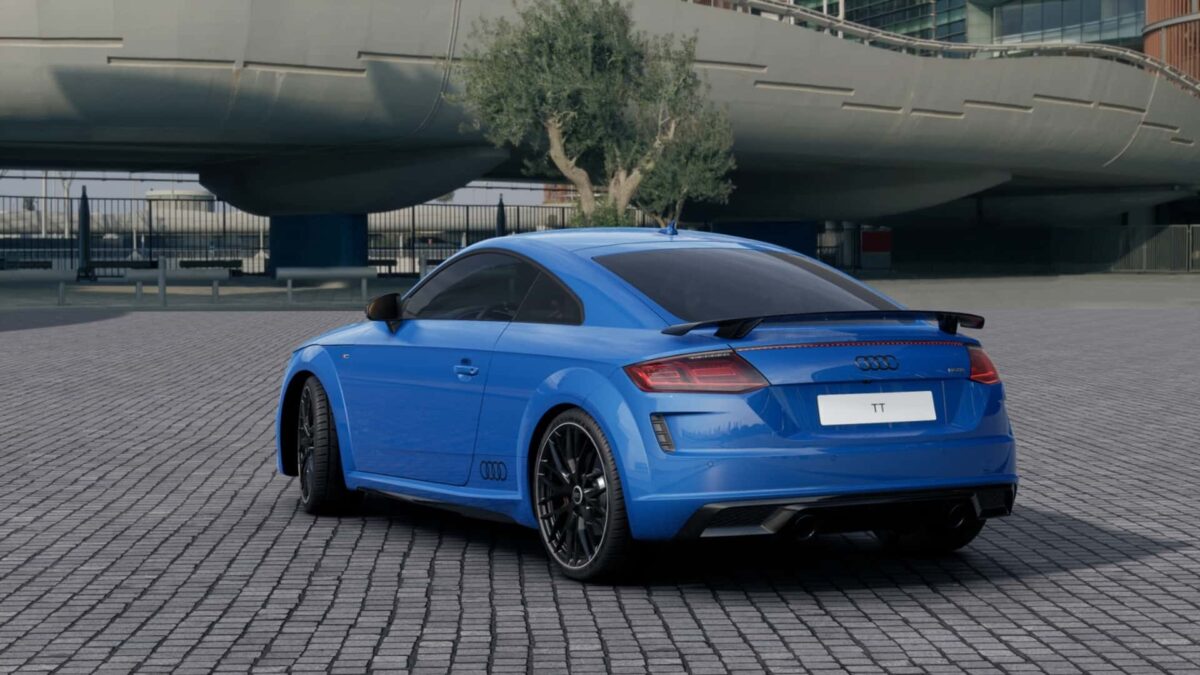 AUDI TT