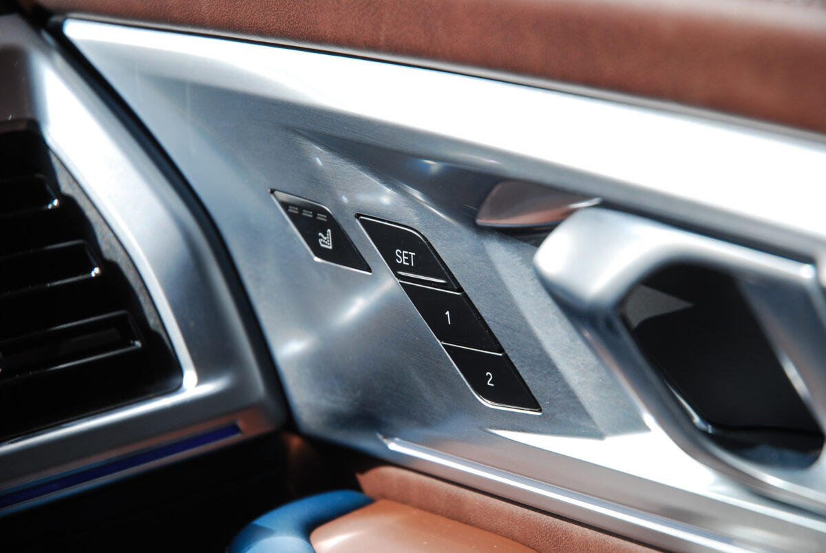 BMW XM