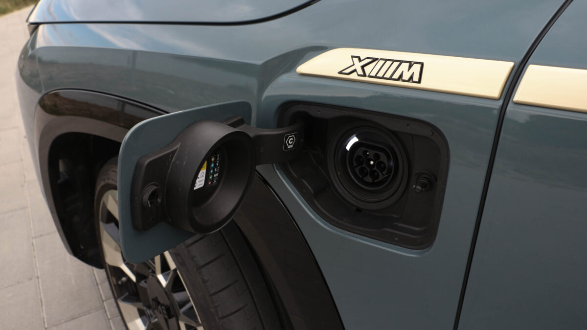 BMW XM