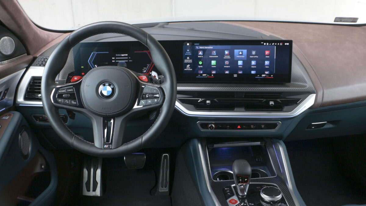 BMW XM