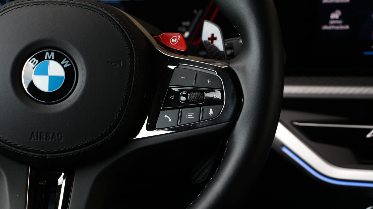 BMW XM